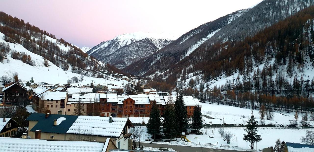 Le Studio Du Queyras Avec Vue Sur La Montagne Abriès Exteriör bild